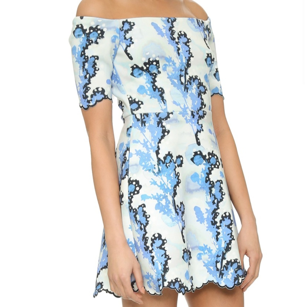 Dress with flower pattern